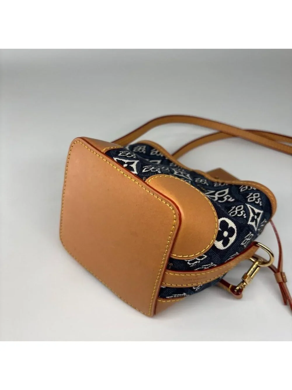 Louis Vuitton Noe Perth Shoulder
